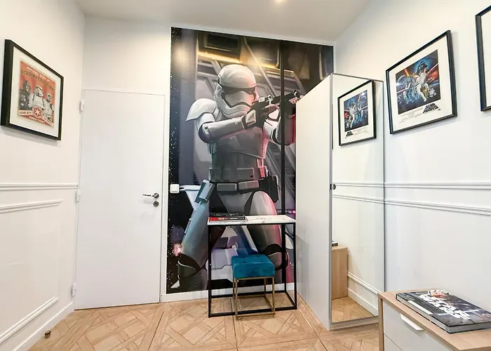 Urban Flat 74 - Disneyland In פריז
